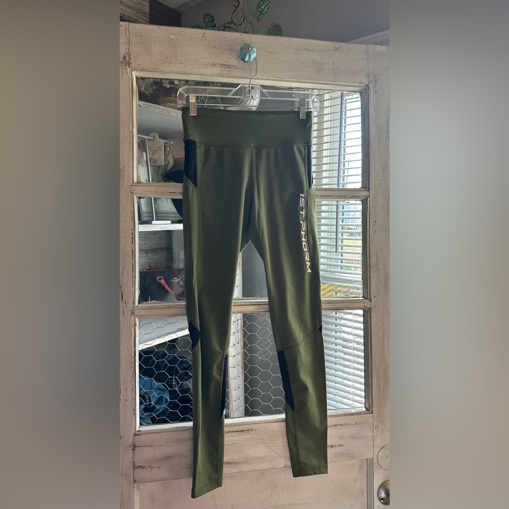 1st phorm | Olive Green Athletic Leggings